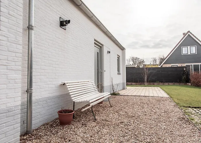 Bungalow 68 op Recreatiepark De Wielen