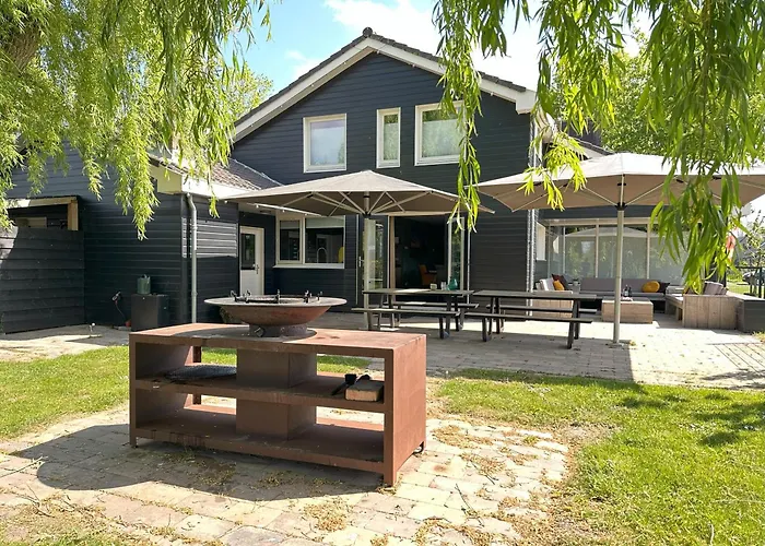 Villa aan 't Wiel op Recreatiepark De Wielen